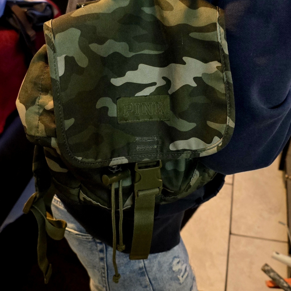 PINK Victoria's Secret Green Camo Womens Backpack